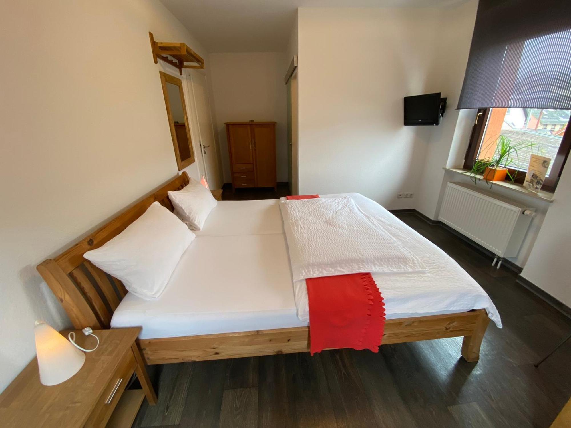 Hotel Siebenschlaefer Hof Strassbessenbach Pokoj fotografie